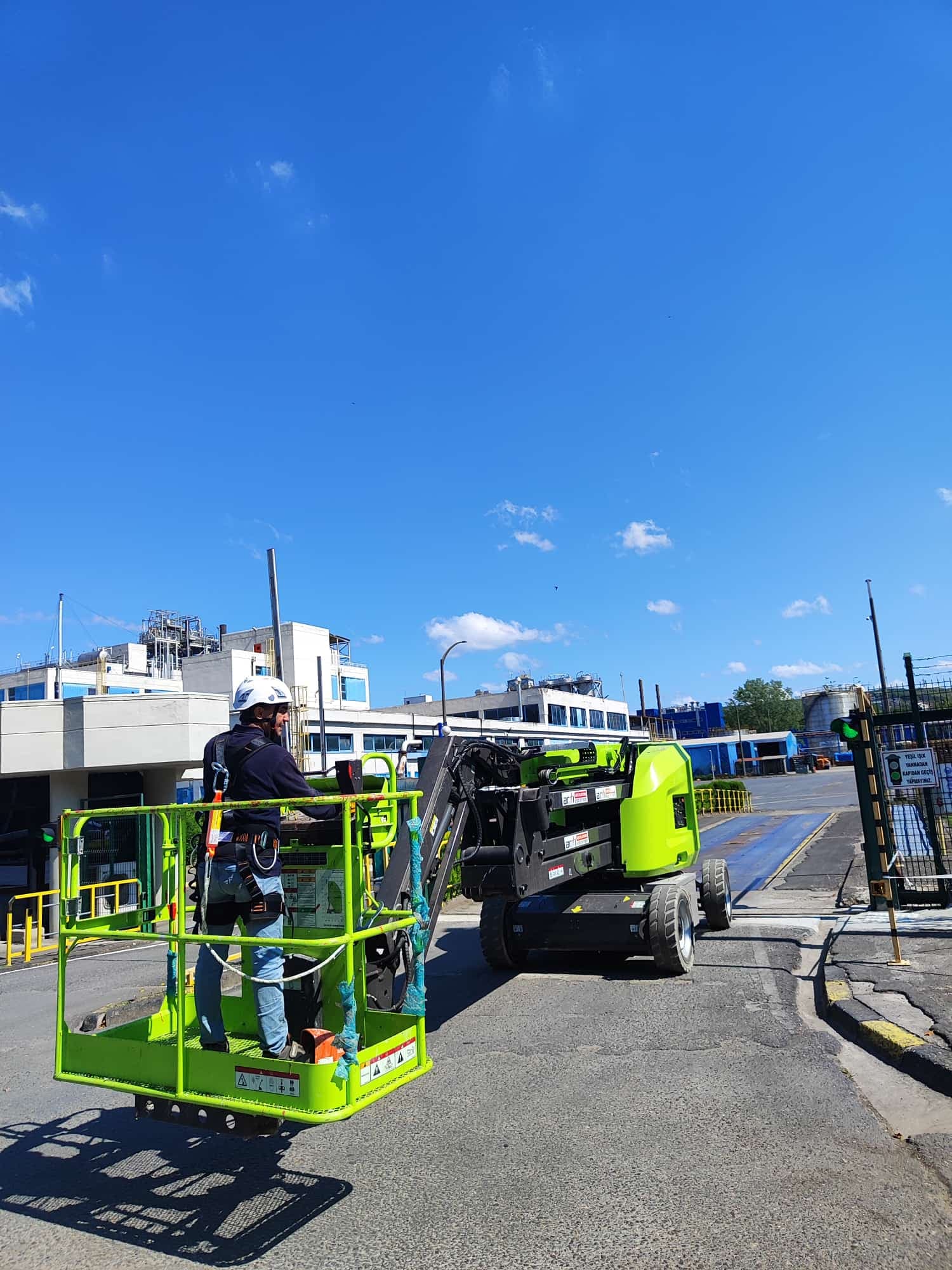 Çan Seramik Fabrikaları ve Gelibolu Tersaneleri için Platform Kiralama saha detayı
